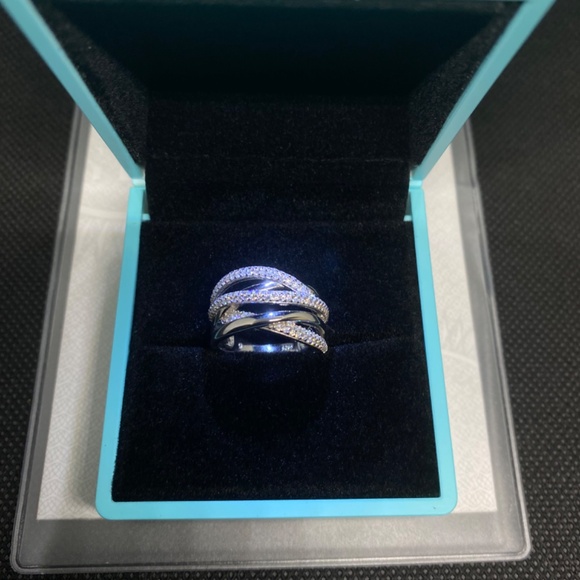 GRA Lab Grown VVS Diamond Ring - 32 tablets - Picture 3 of 3